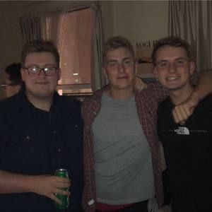 Meet your Posher, Jonny